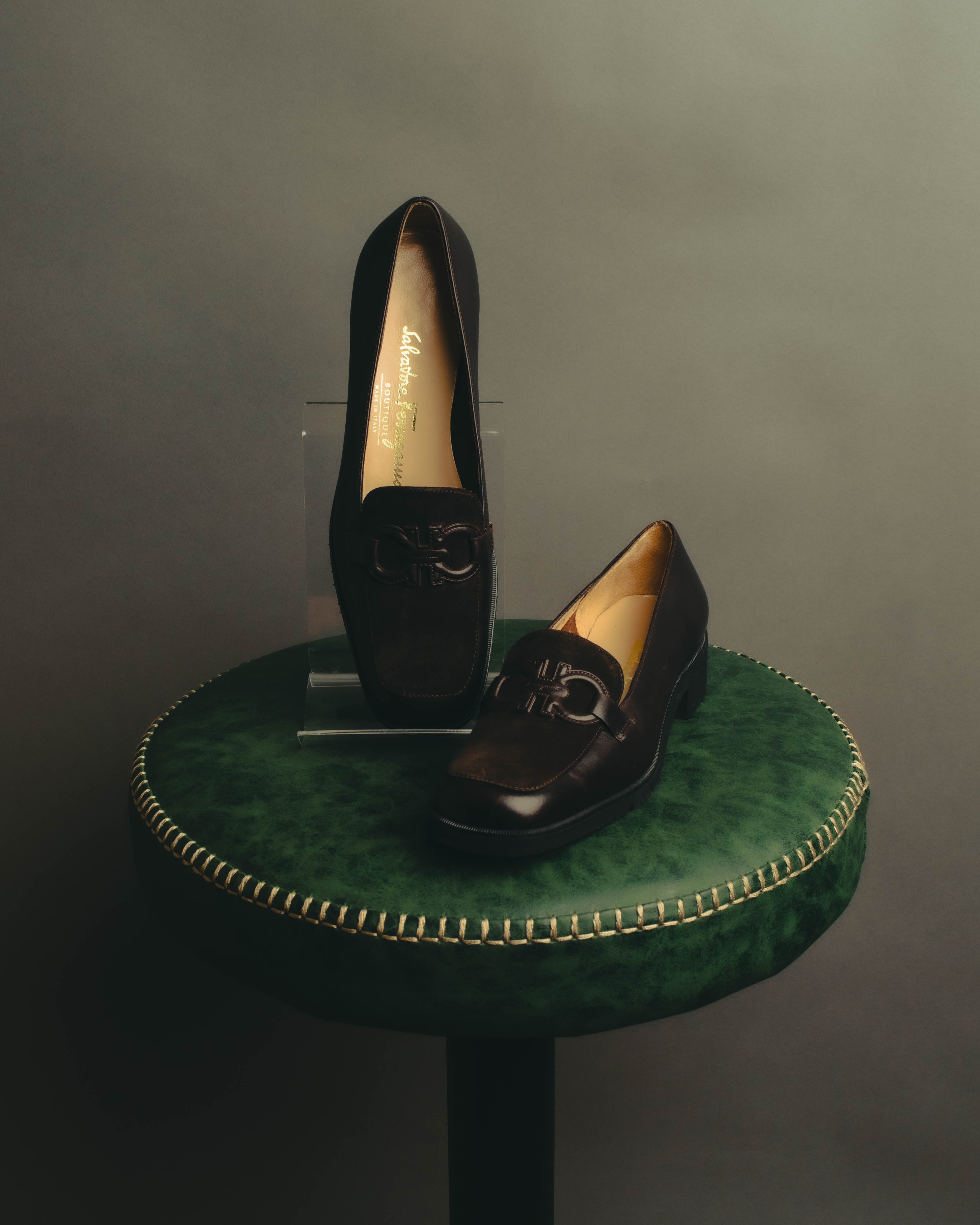 "Salvatore Ferragamo" 90's Chunky suede bit loafers