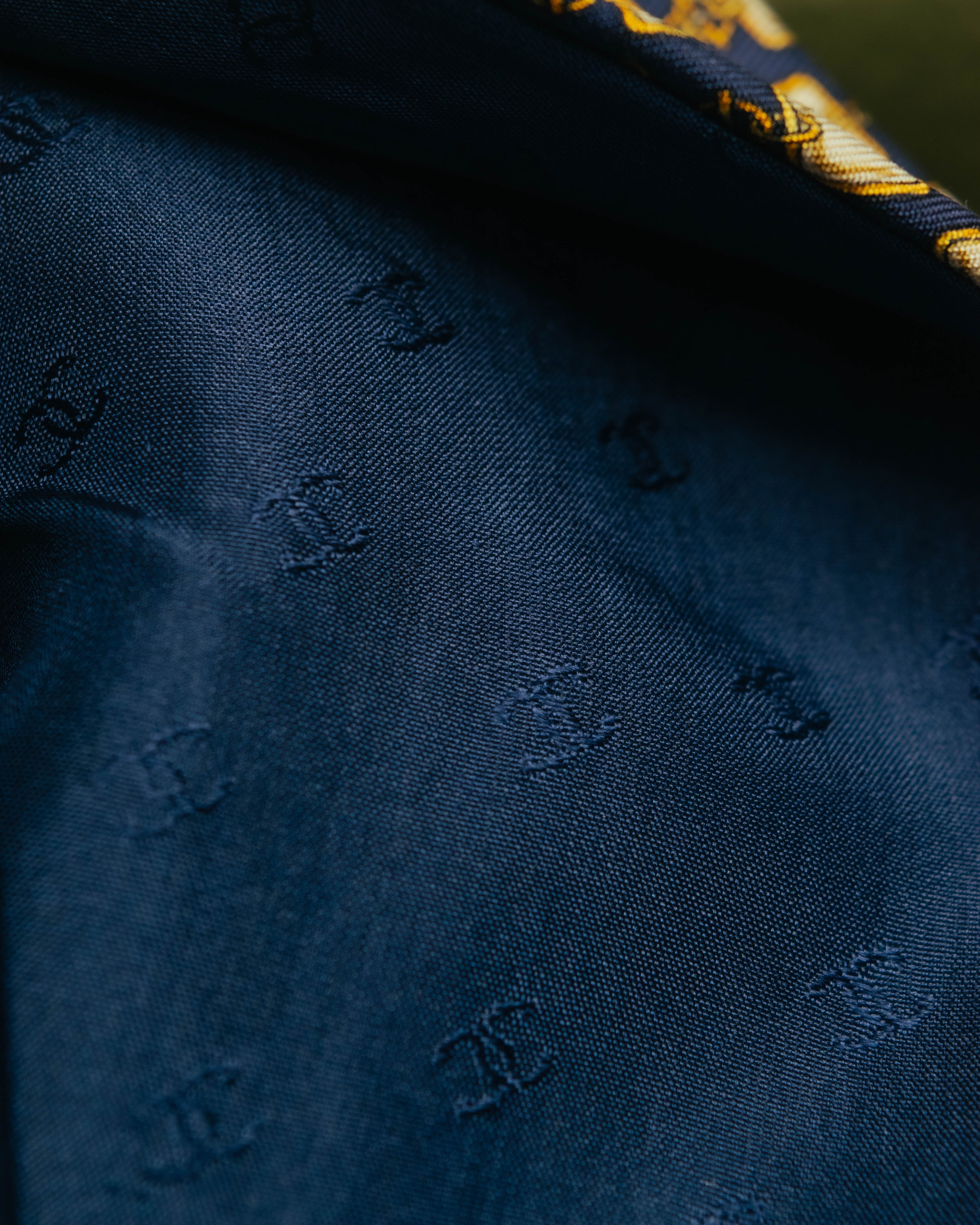 “CHANEL” 90’s-00’s Chain motif silk tie
