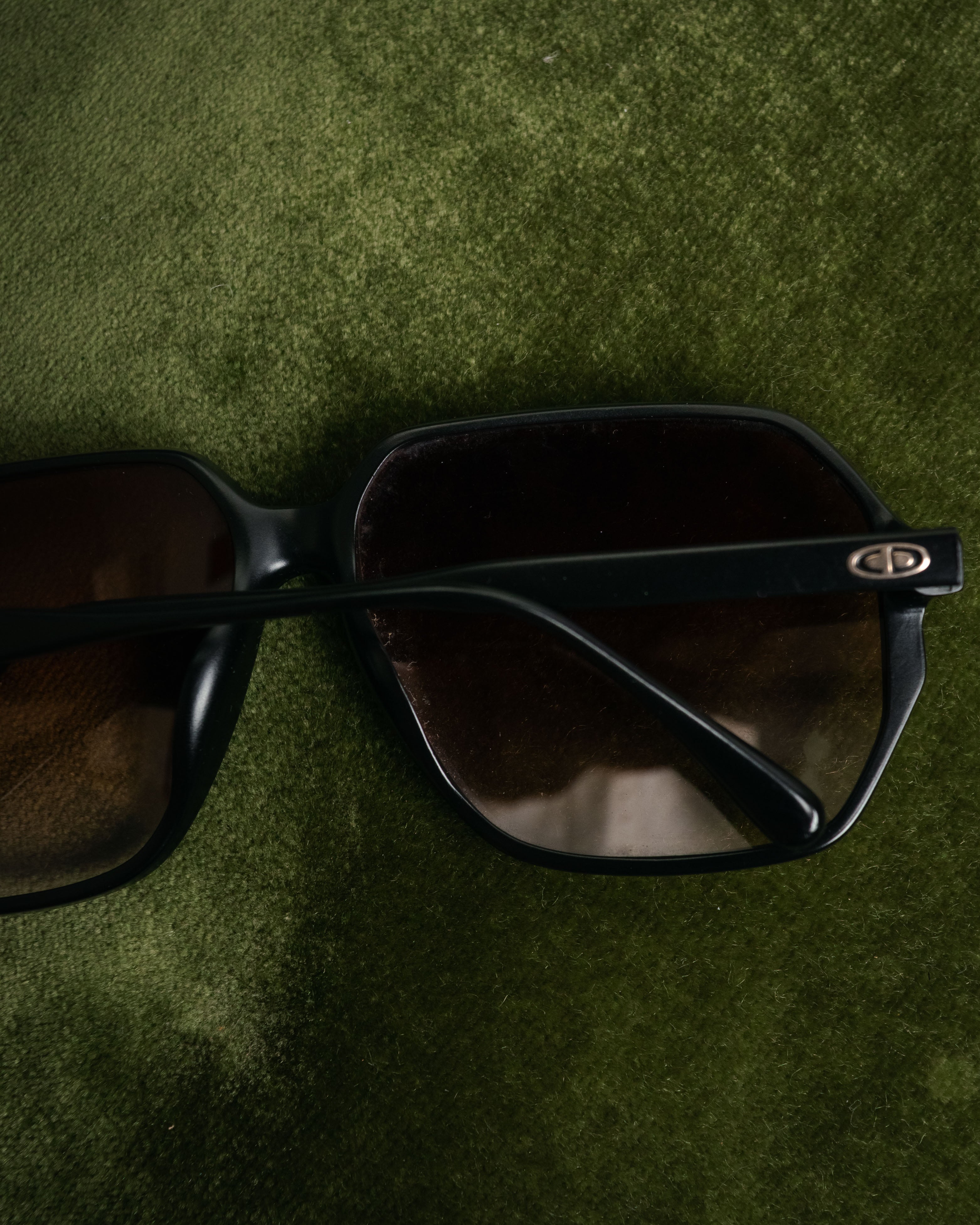 “Christian Dior” 80’s Oversized gradient sunglasses