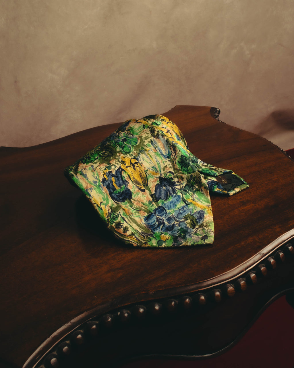 "GIVENCHY" 80's-90's Floral silk jacquard necktie