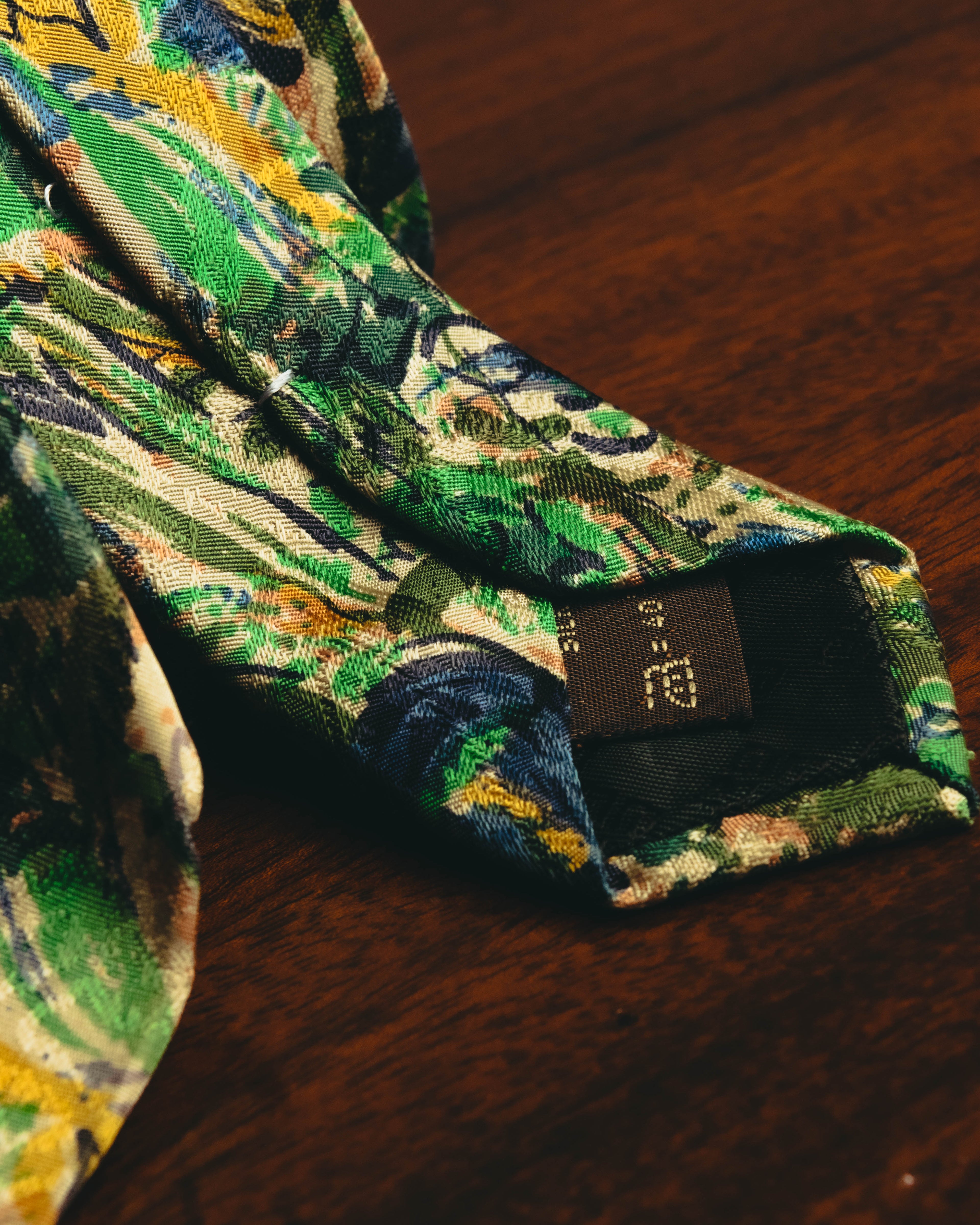"GIVENCHY" 80's-90's Floral silk jacquard necktie