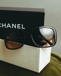 "CHANEL" 00's-10's Iconic bow sunglasses