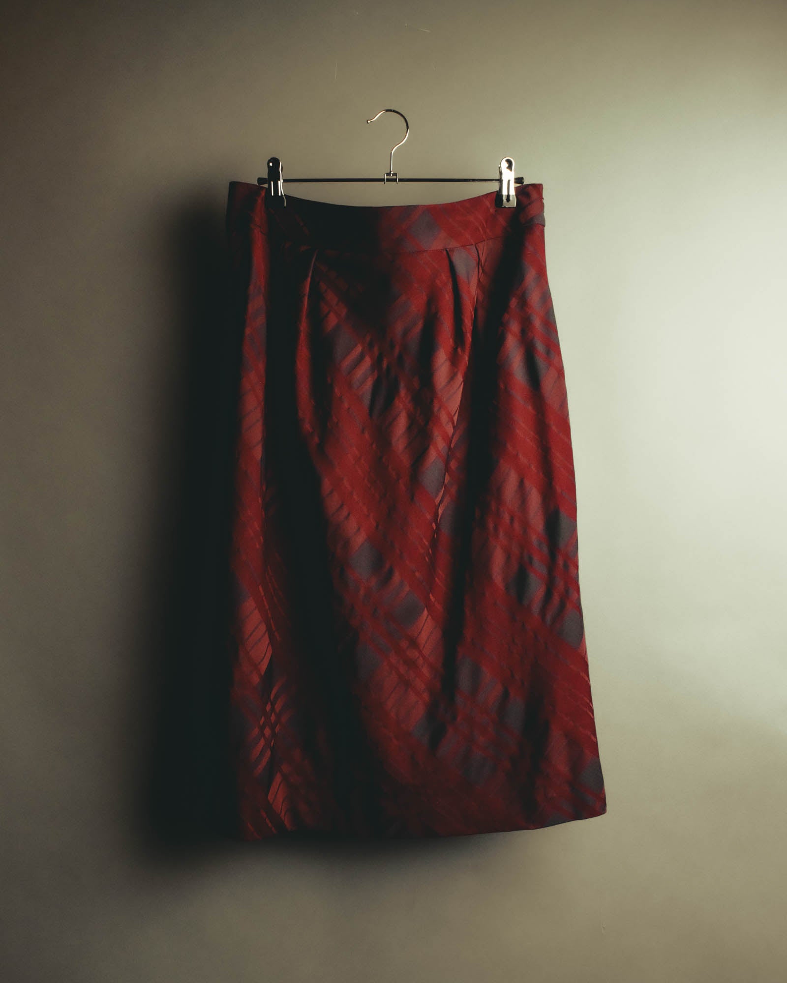 "Aquascutum" 10's Burgundy wool silk plaid skirt