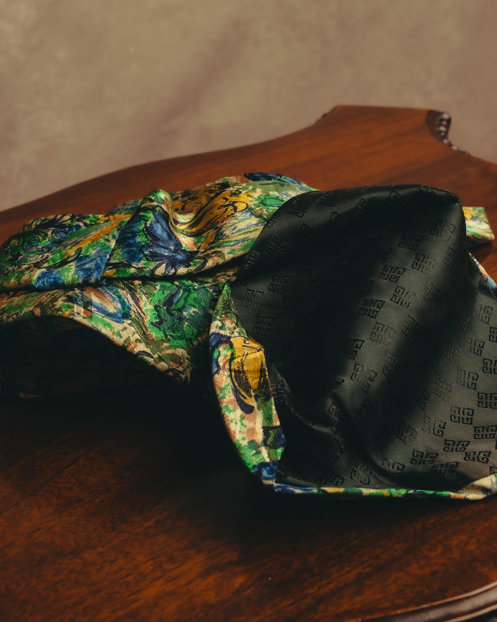 "GIVENCHY" 80's-90's Floral silk jacquard necktie