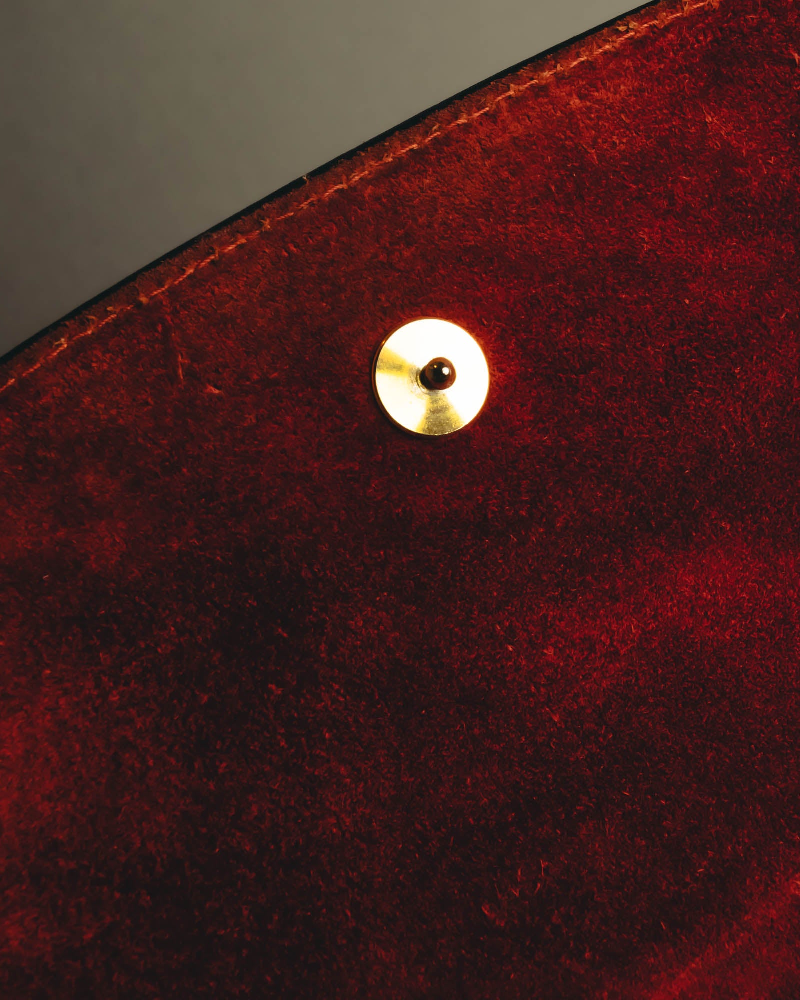 "GUCCI" 60's-70's Classic red suede leather shoulder bag