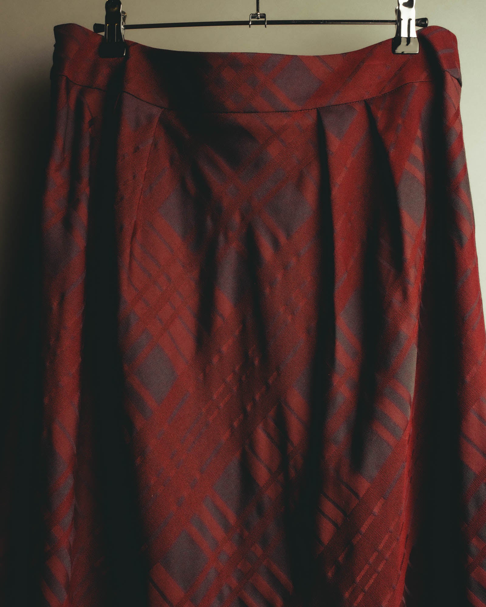 "Aquascutum" 10's Burgundy wool silk plaid skirt