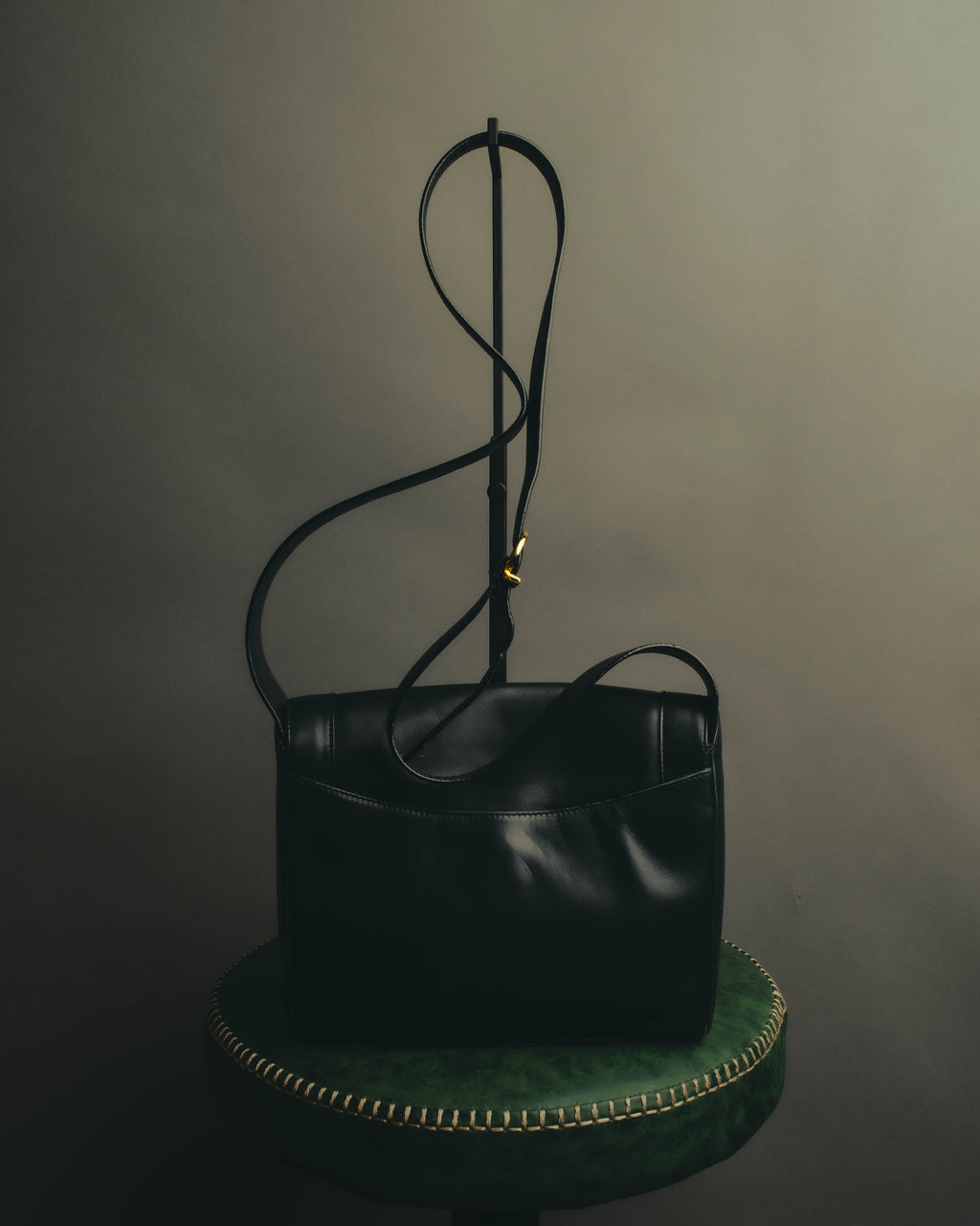 "Salvatore Ferragamo" 90's-00's Classic gancini leather shoulder bag