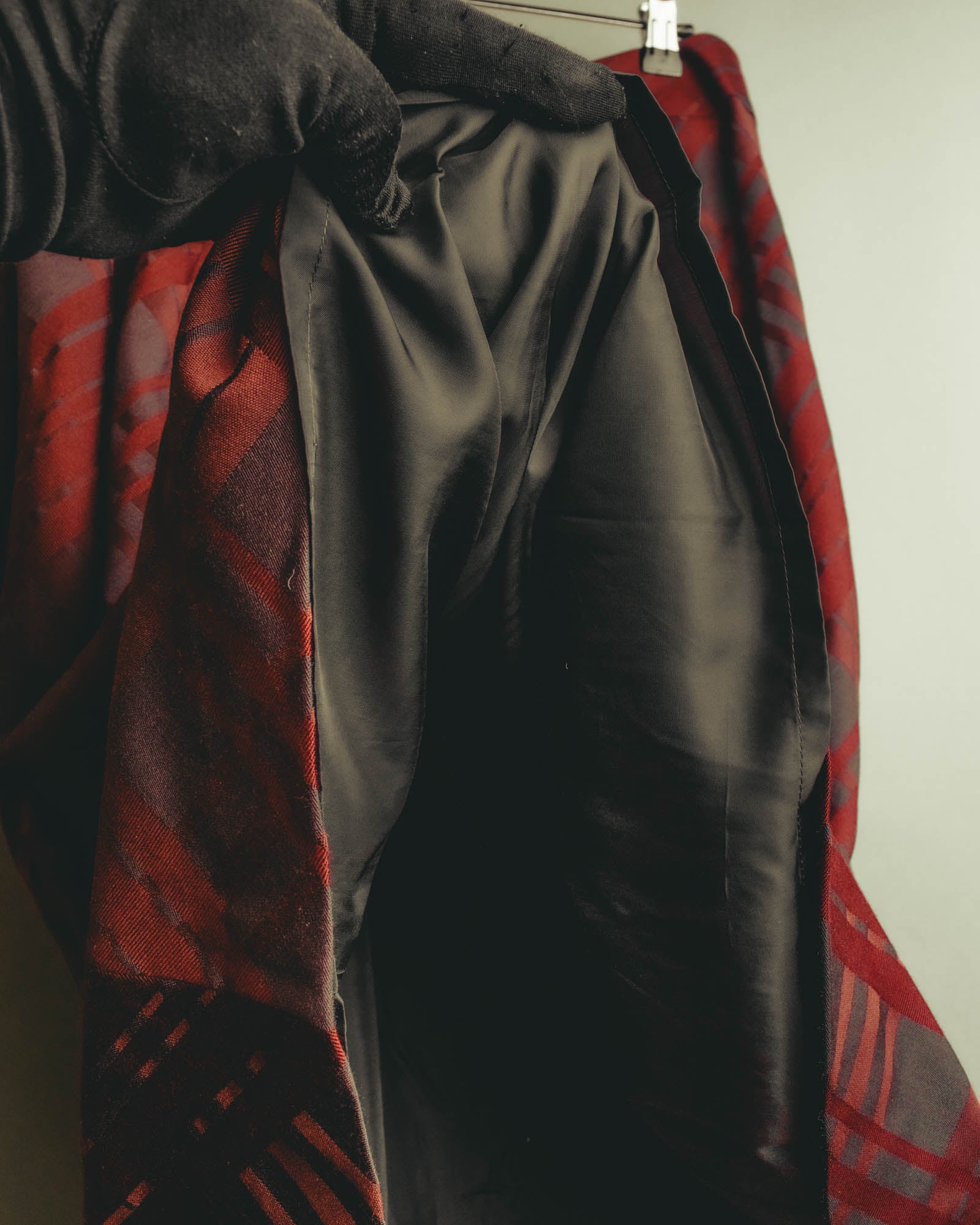 "Aquascutum" 10's Burgundy wool silk plaid skirt
