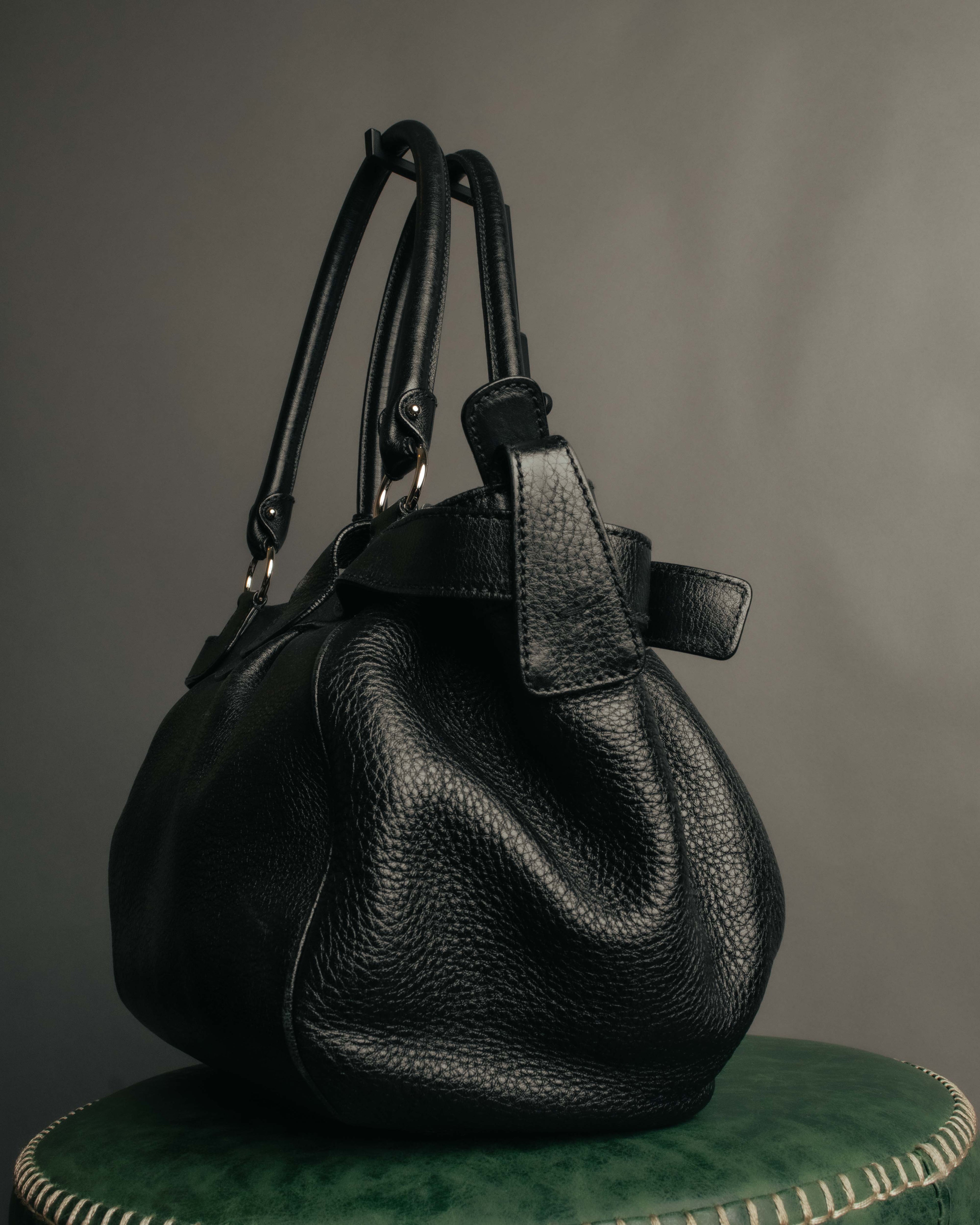 “Salvatore Ferragamo” 2000’s Gancini leather shoulder bag