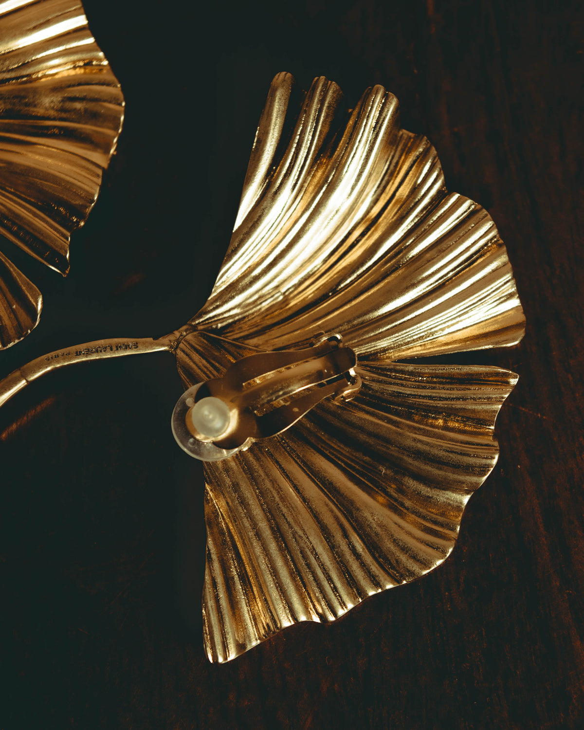 –SPECIAL– "SAINT LAURENT" 20's Sculptural triple palm leaf clip-on earrings