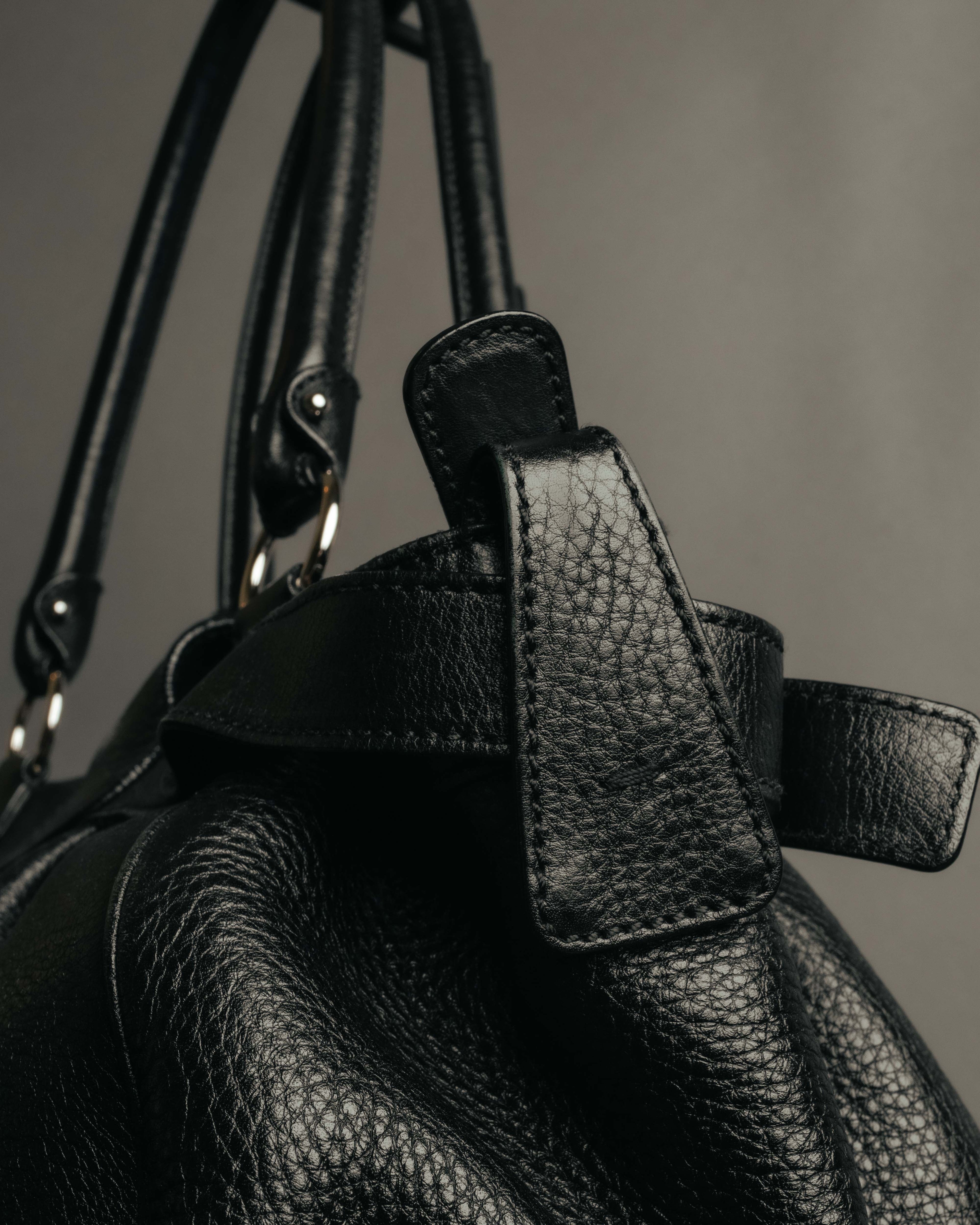 “Salvatore Ferragamo” 2000’s Gancini leather shoulder bag