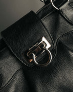 “Salvatore Ferragamo” 2000’s Gancini leather shoulder bag