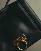 "Salvatore Ferragamo" 90's-00's Classic gancini leather shoulder bag