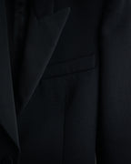 –SPECIAL– “VALENTINO” 2020’s Sculpted peak lapel jacket