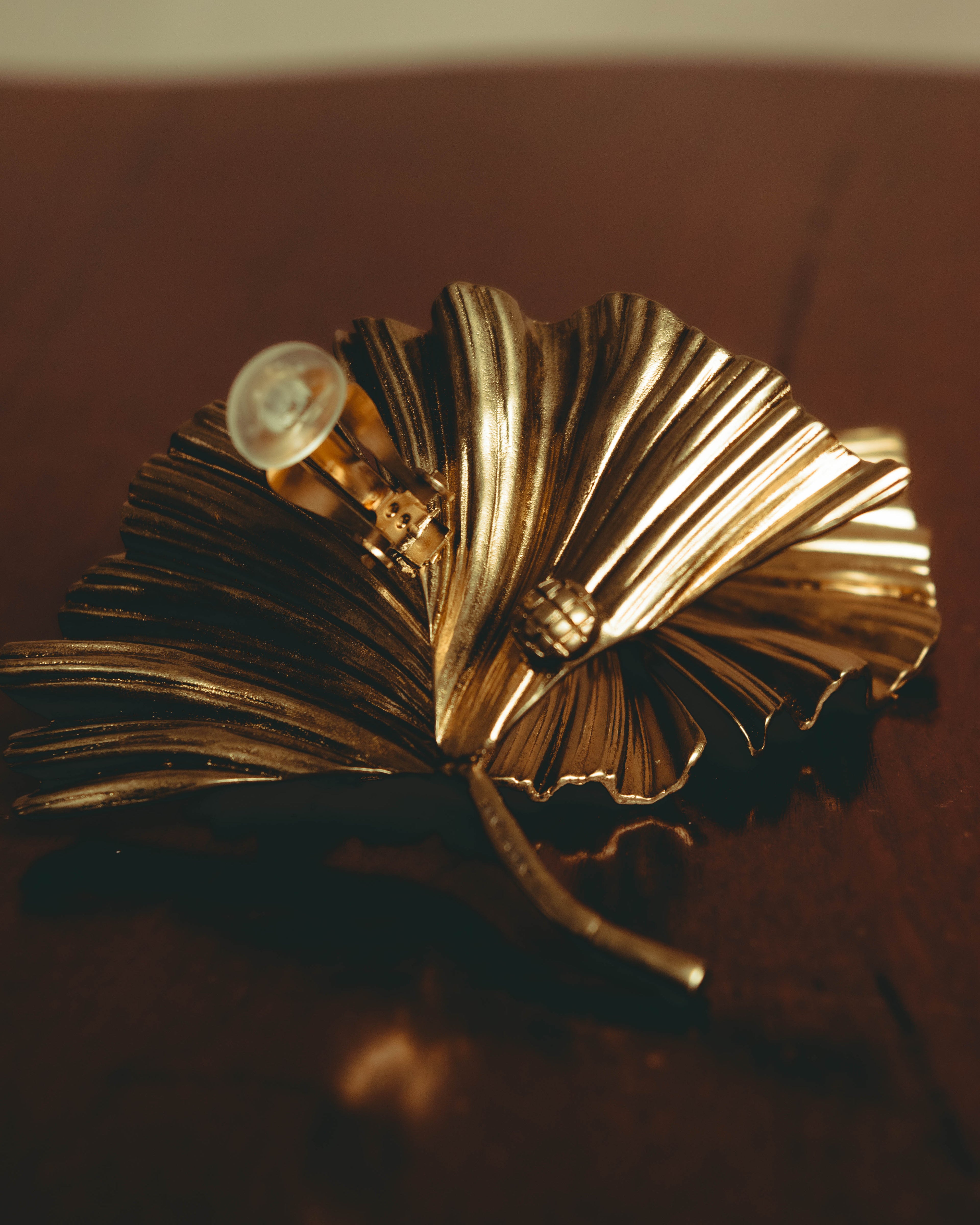 –SPECIAL– "SAINT LAURENT" 20's Sculptural triple palm leaf clip-on earrings