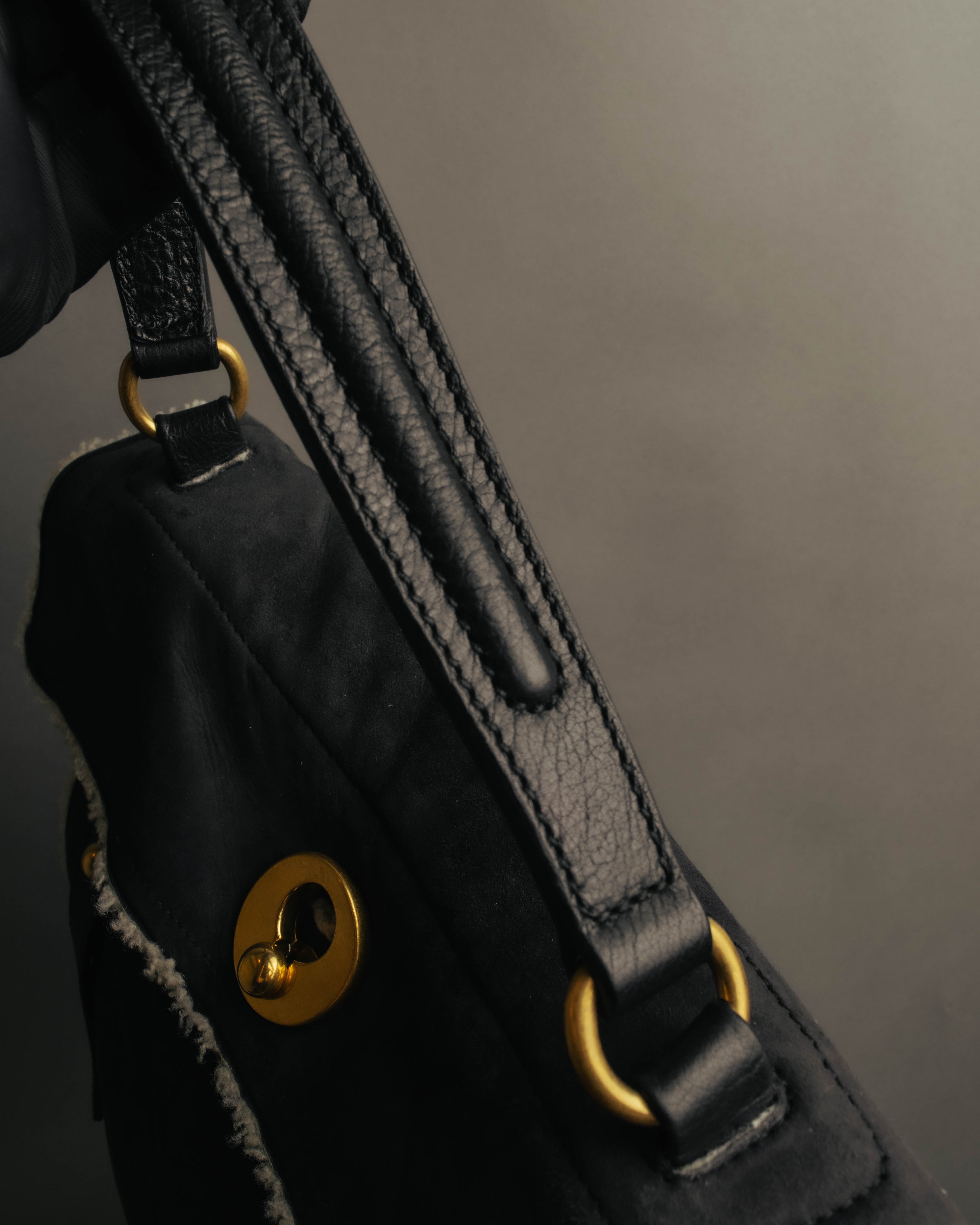"Yves Saint Laurent" 00's-10's Shearling leather shoulder bag
