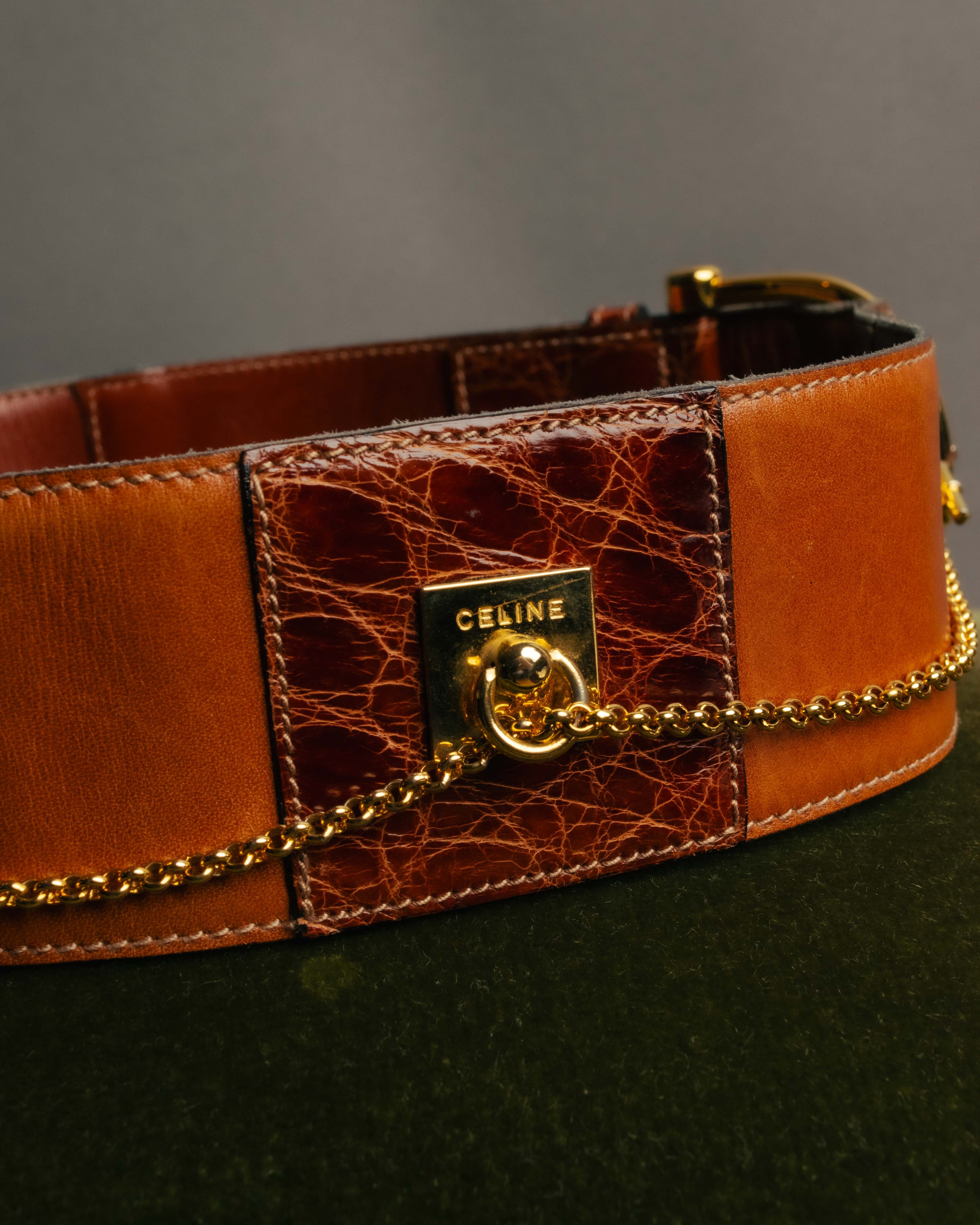 “CELINE“ 2019-22 Crocodile embossed statement belt
