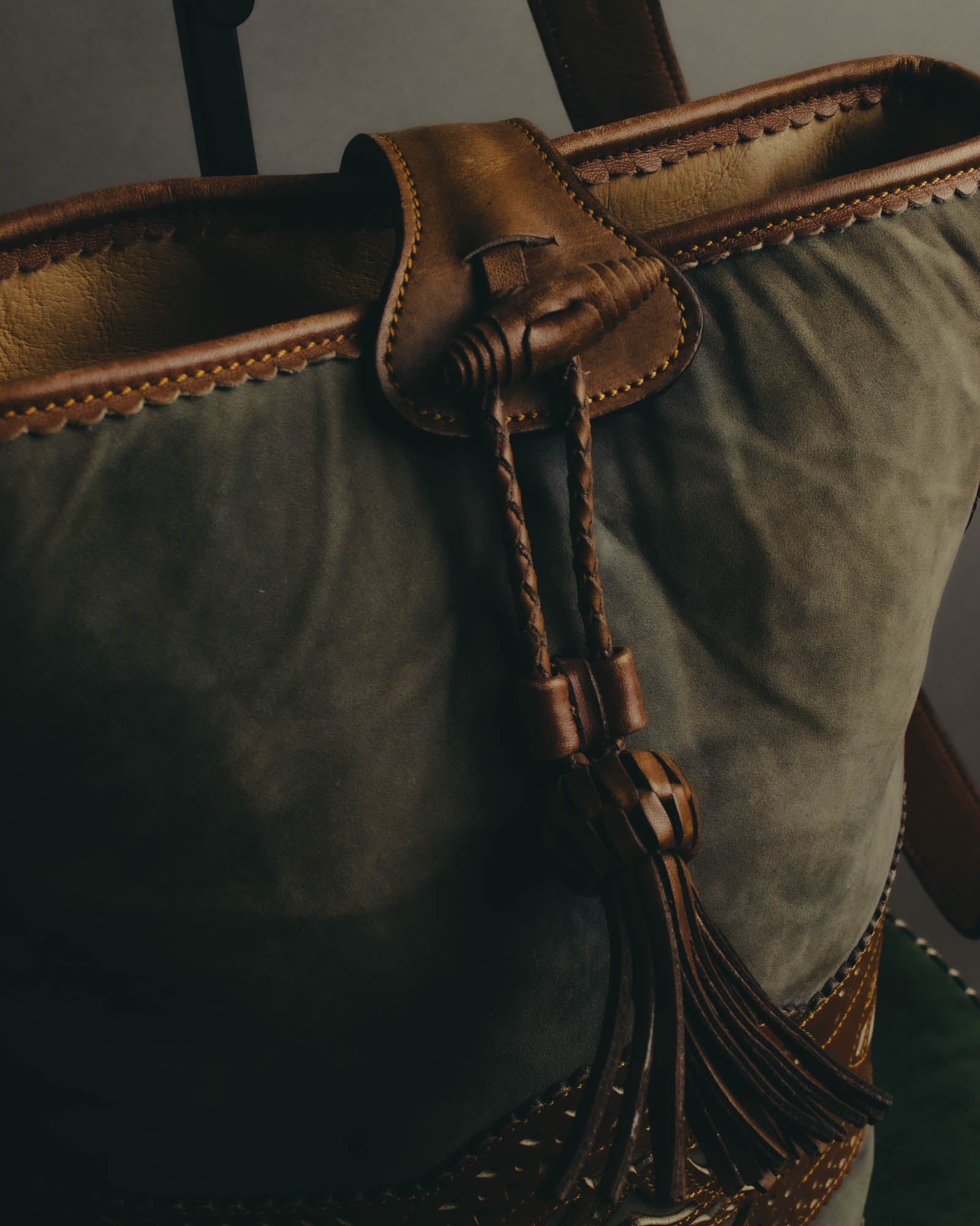 "LOEWE" 90's Decorative suede leather bucket bag
