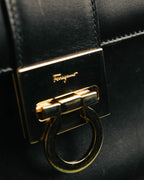 "Salvatore Ferragamo" 90's-00's Structured leather top handle handbag