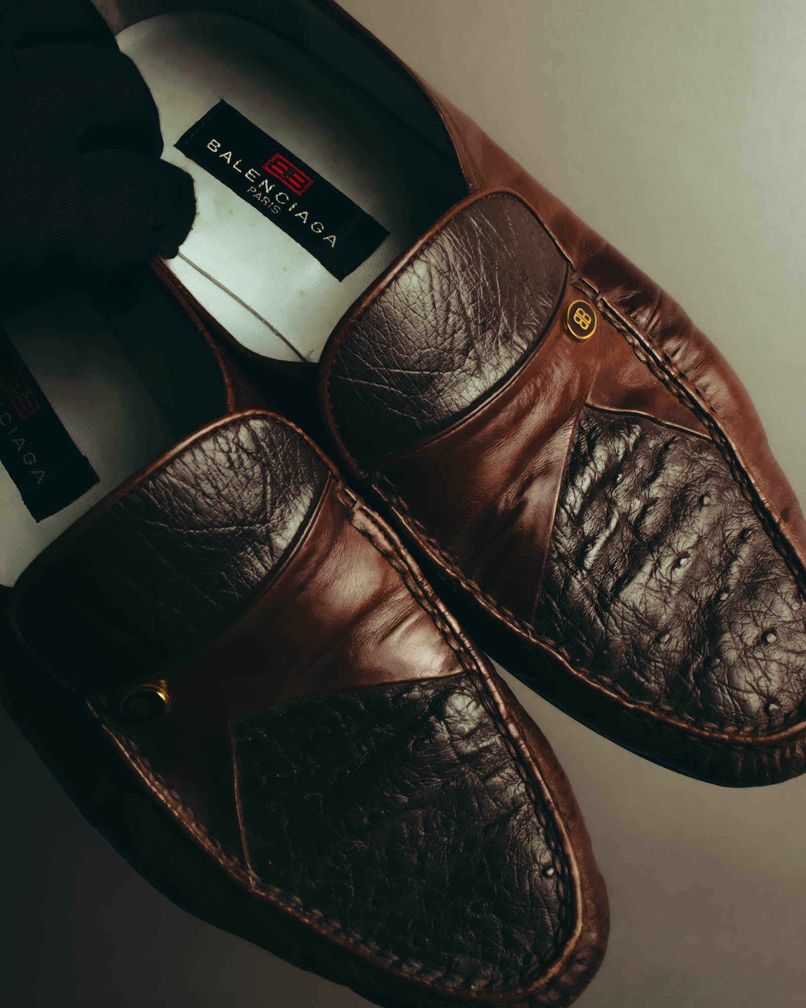 "BALENCIAGA" 80's-90's Classic leather loafers