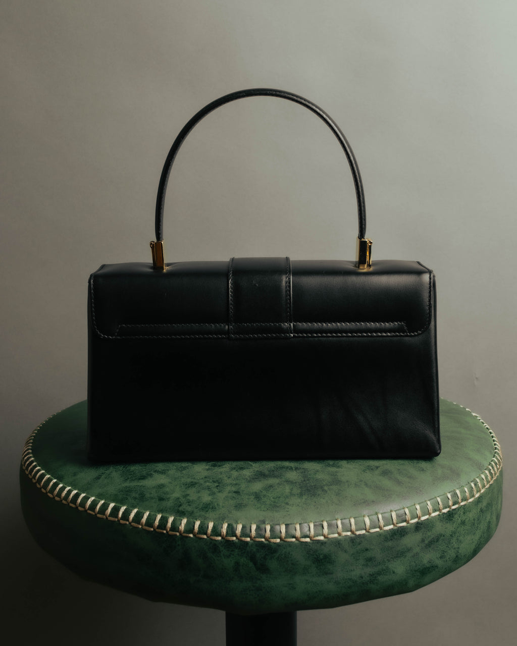 "Salvatore Ferragamo" 90's-00's Structured leather top handle handbag