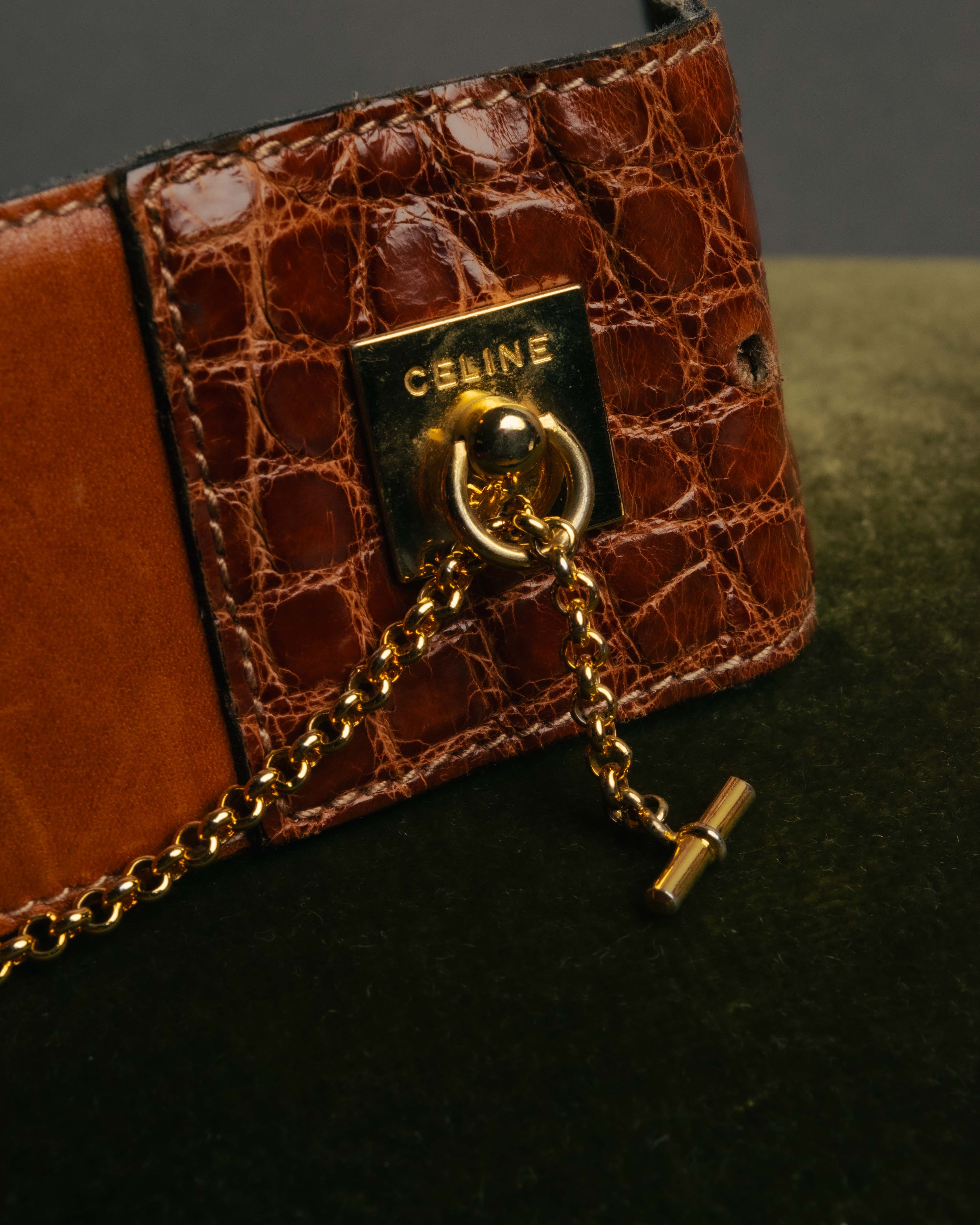 “CELINE“ 2019-22 Crocodile embossed statement belt