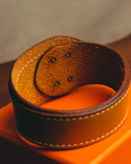 "Hermès" 00's Contrast stitched leather cuff bracelet