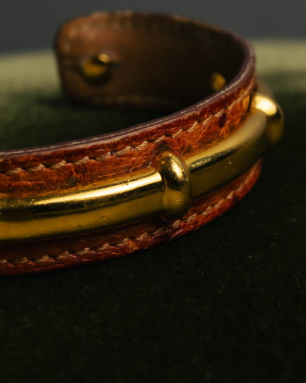 “HERMÈS” 90’s-00’s Agatha leather bracelet