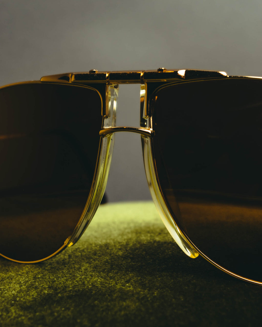 “Dolce&Gabbana” 00’s-10’s Gold metal aviator sunglasses