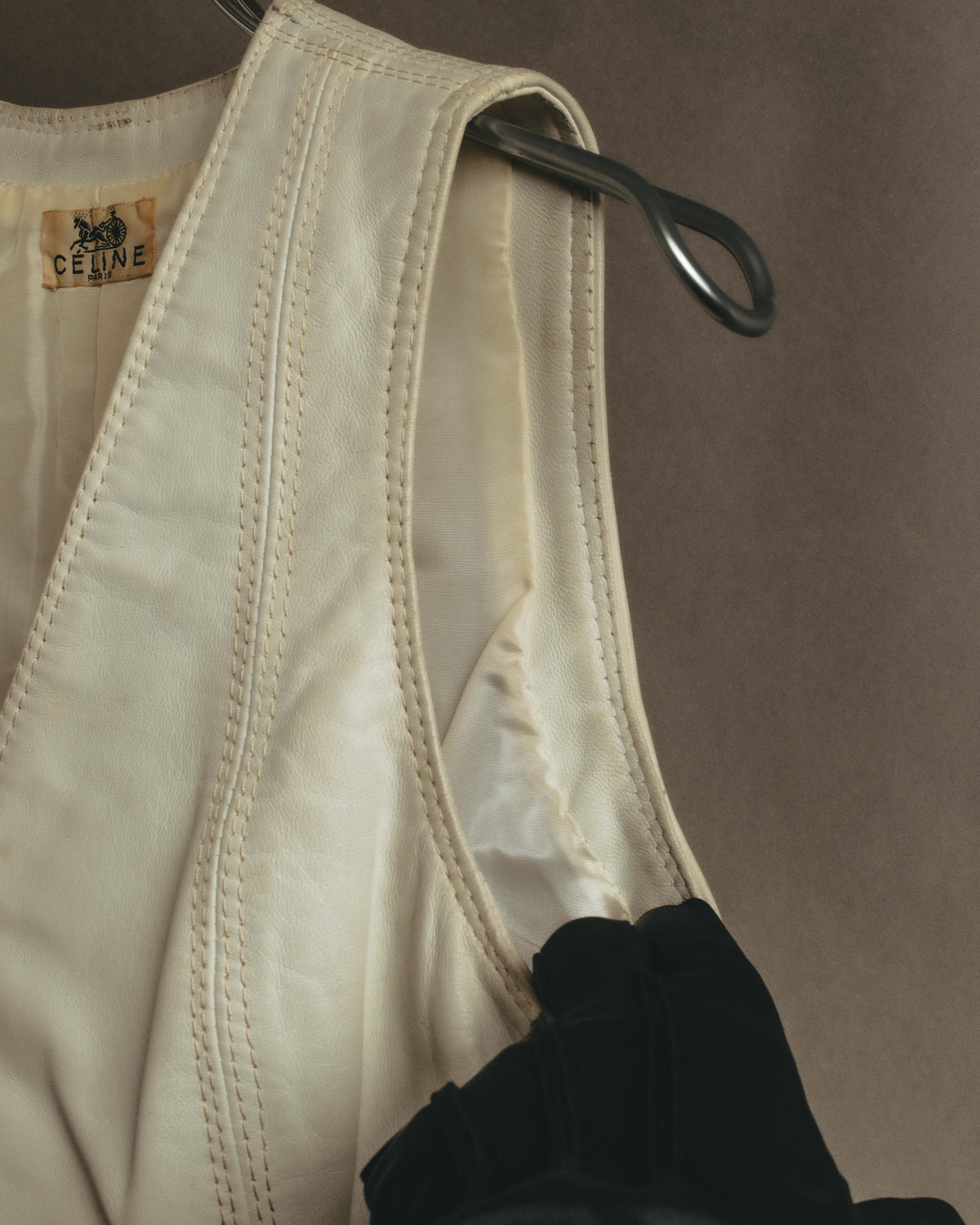 "CELINE" 70's Ivory leather vest