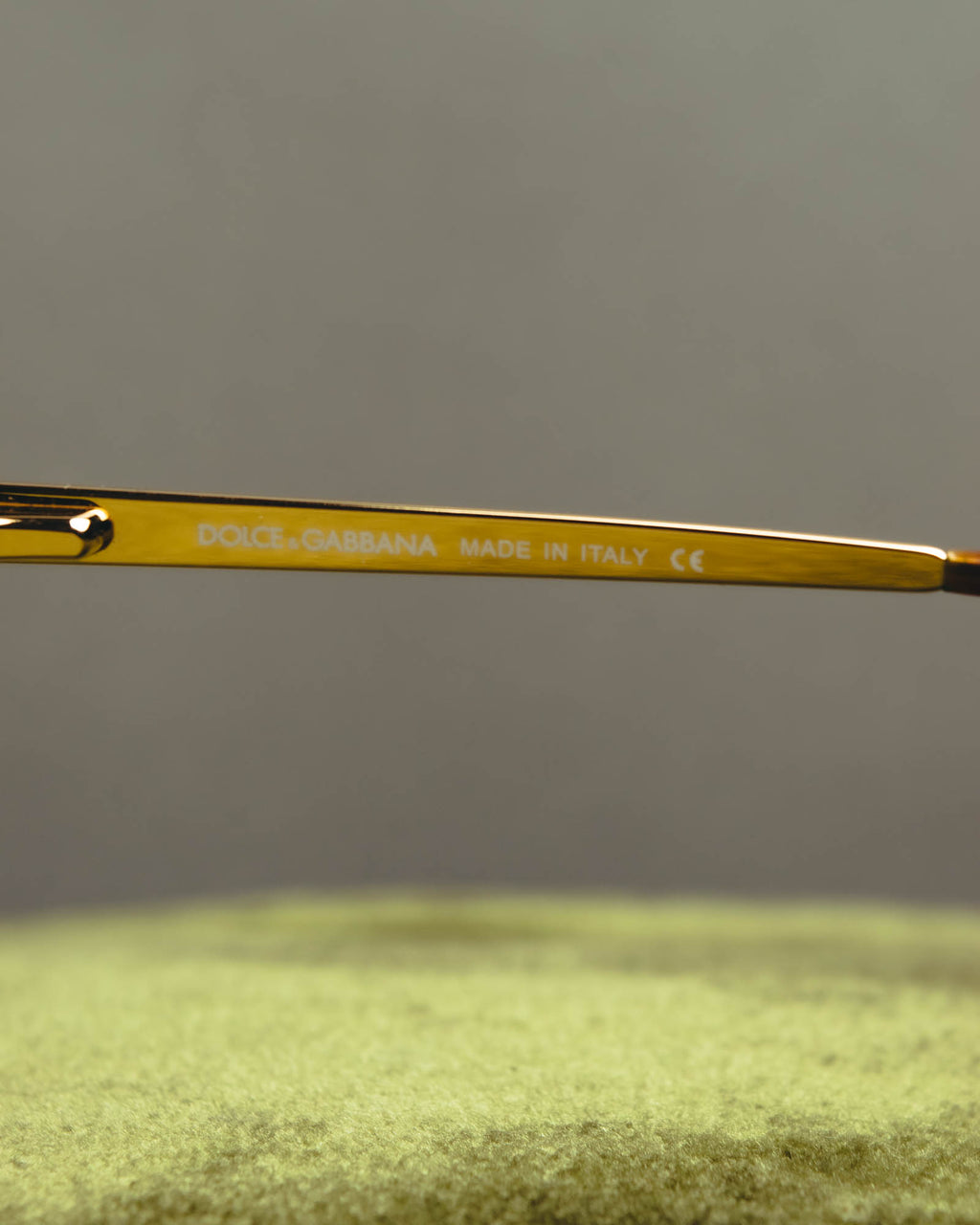 “Dolce&Gabbana” 00’s-10’s Gold metal aviator sunglasses