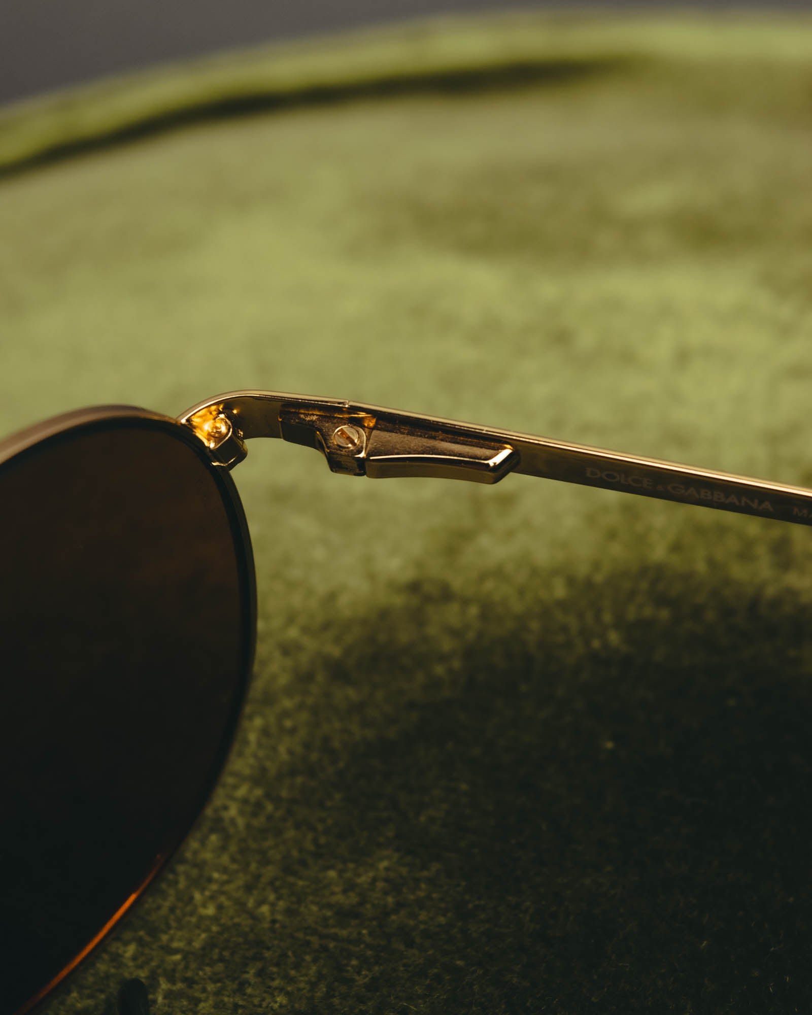 “Dolce&Gabbana” 00’s-10’s Gold metal aviator sunglasses