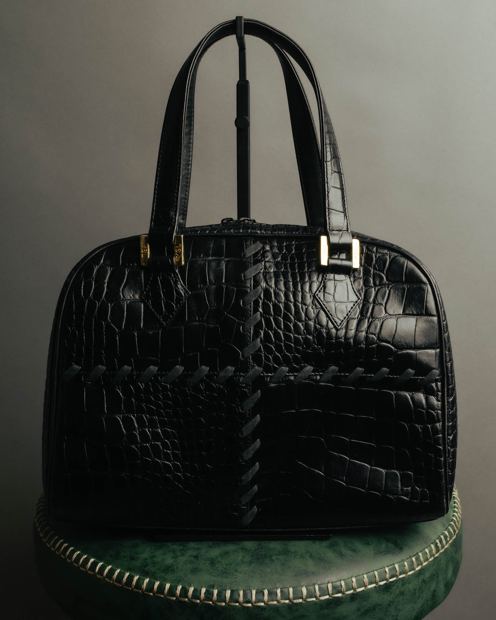 "Yves Saint Laurent" 90's-00's Glossy croc embossed bowler bag