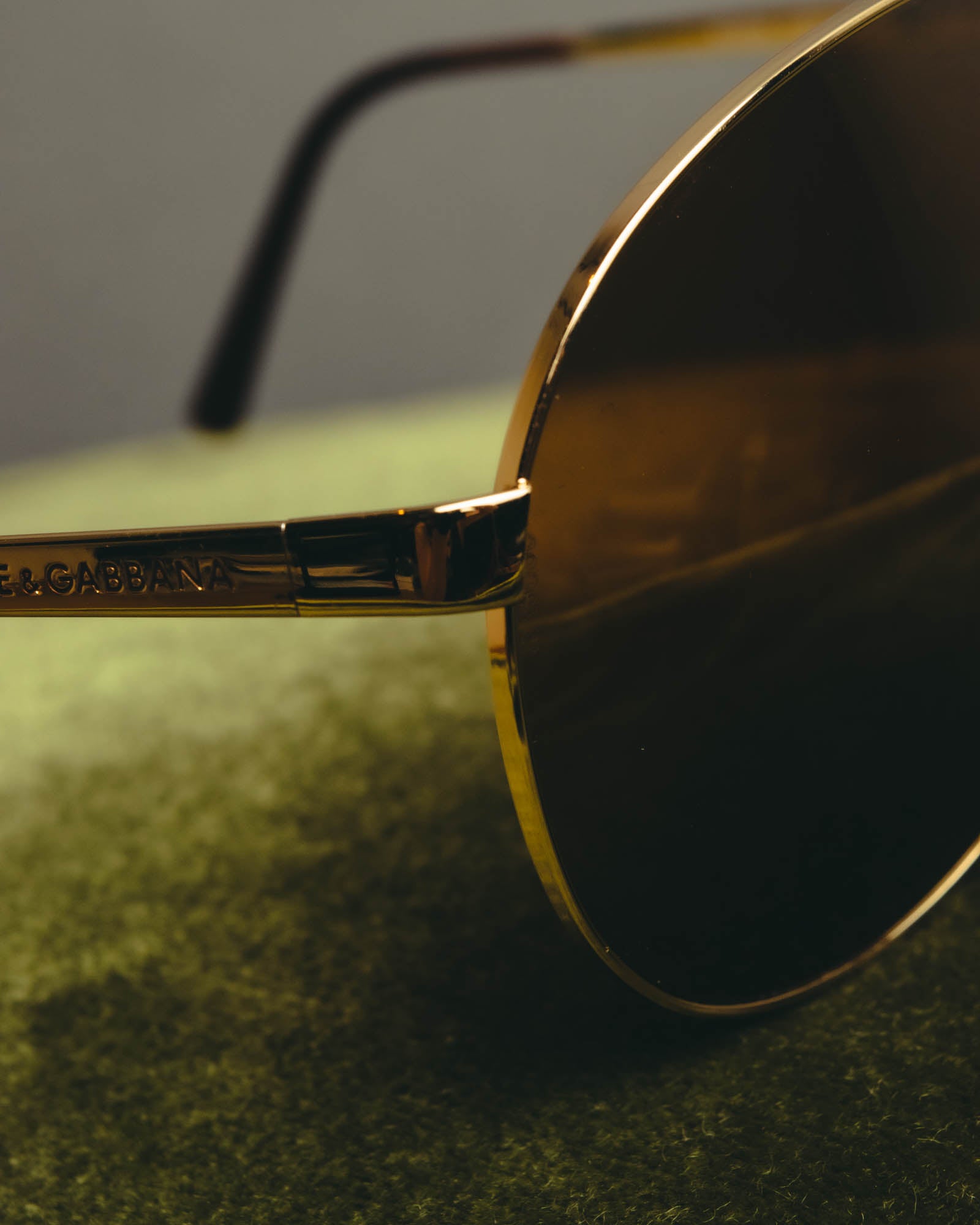 “Dolce&Gabbana” 00’s-10’s Gold metal aviator sunglasses