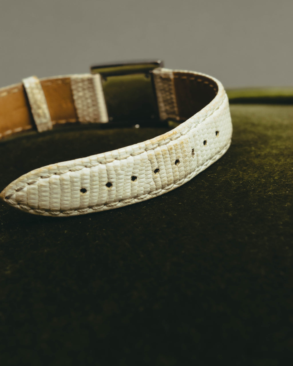 "Christian Dior" 90's-00's Elegant square dress watch