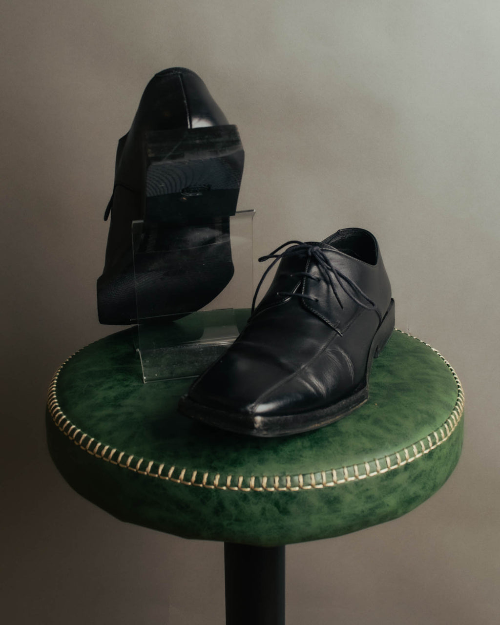 "BALENCIAGA" Sleek square toe leather derby shoes