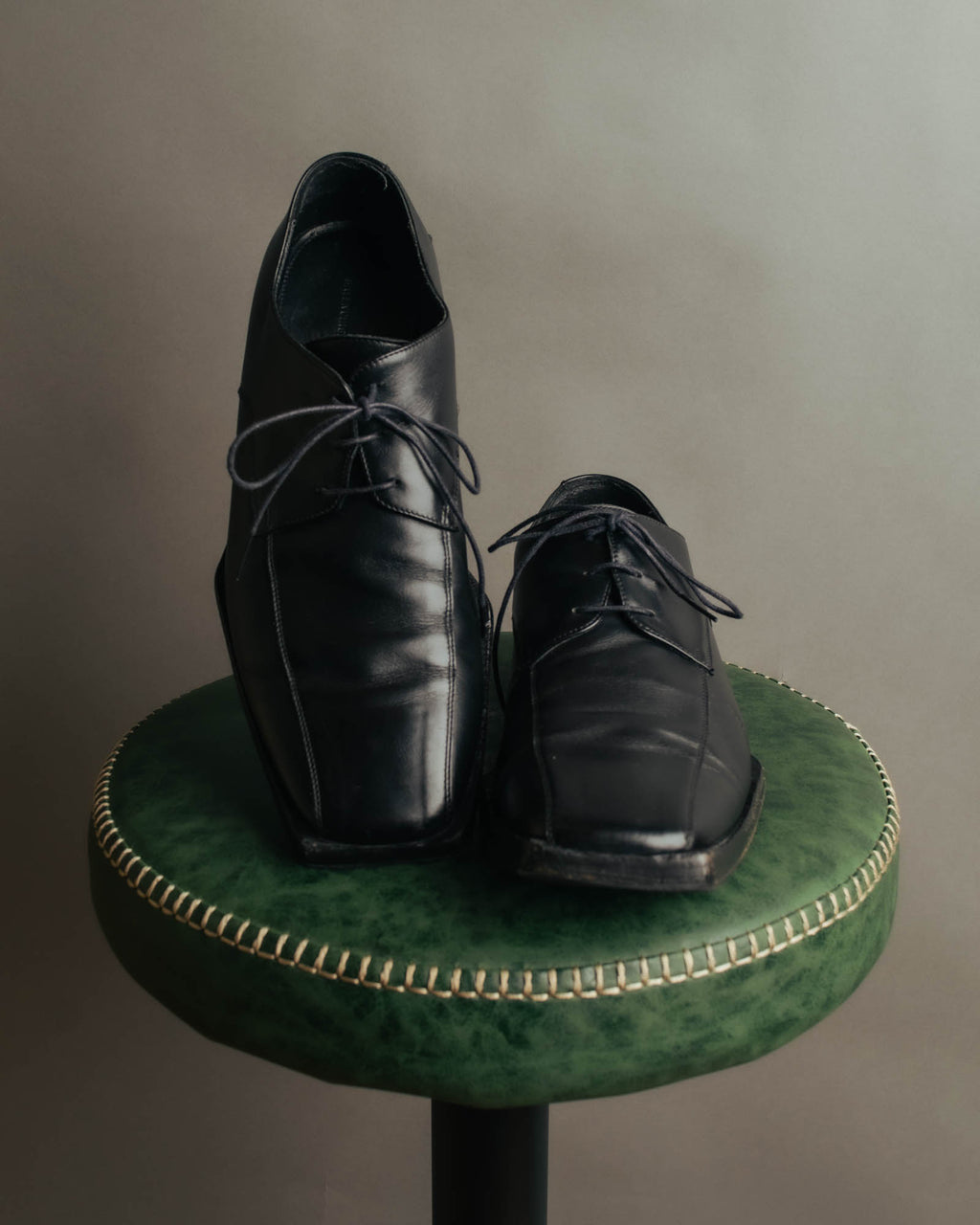 "BALENCIAGA" Sleek square toe leather derby shoes
