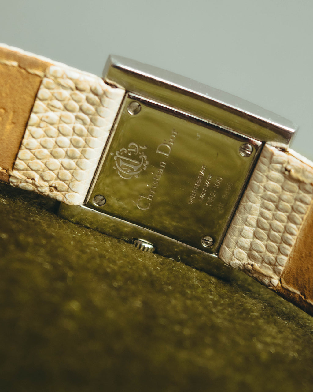 "Christian Dior" 90's-00's Elegant square dress watch