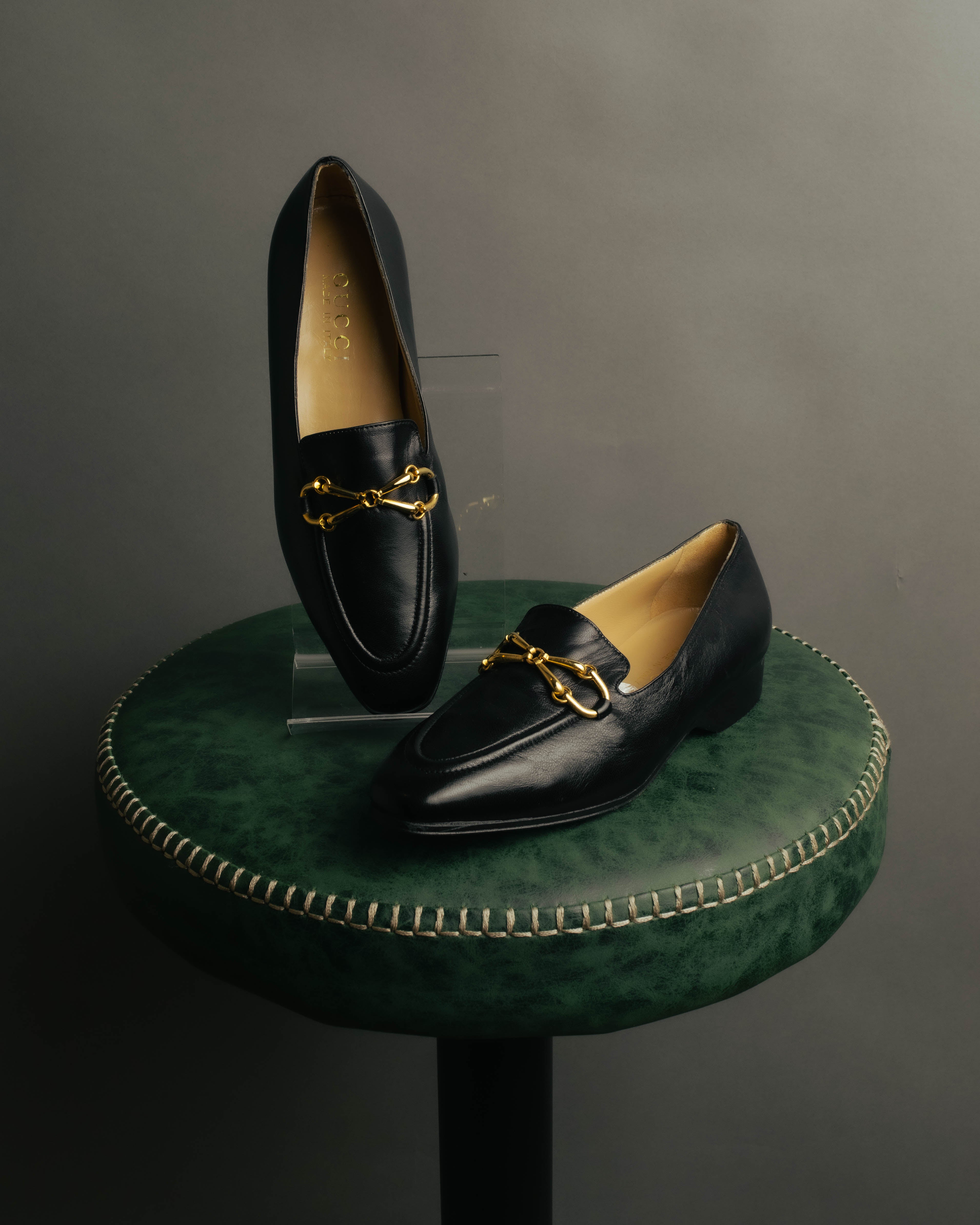 "GUCCI" 90's-00's Classic leather horsebit loafer pumps