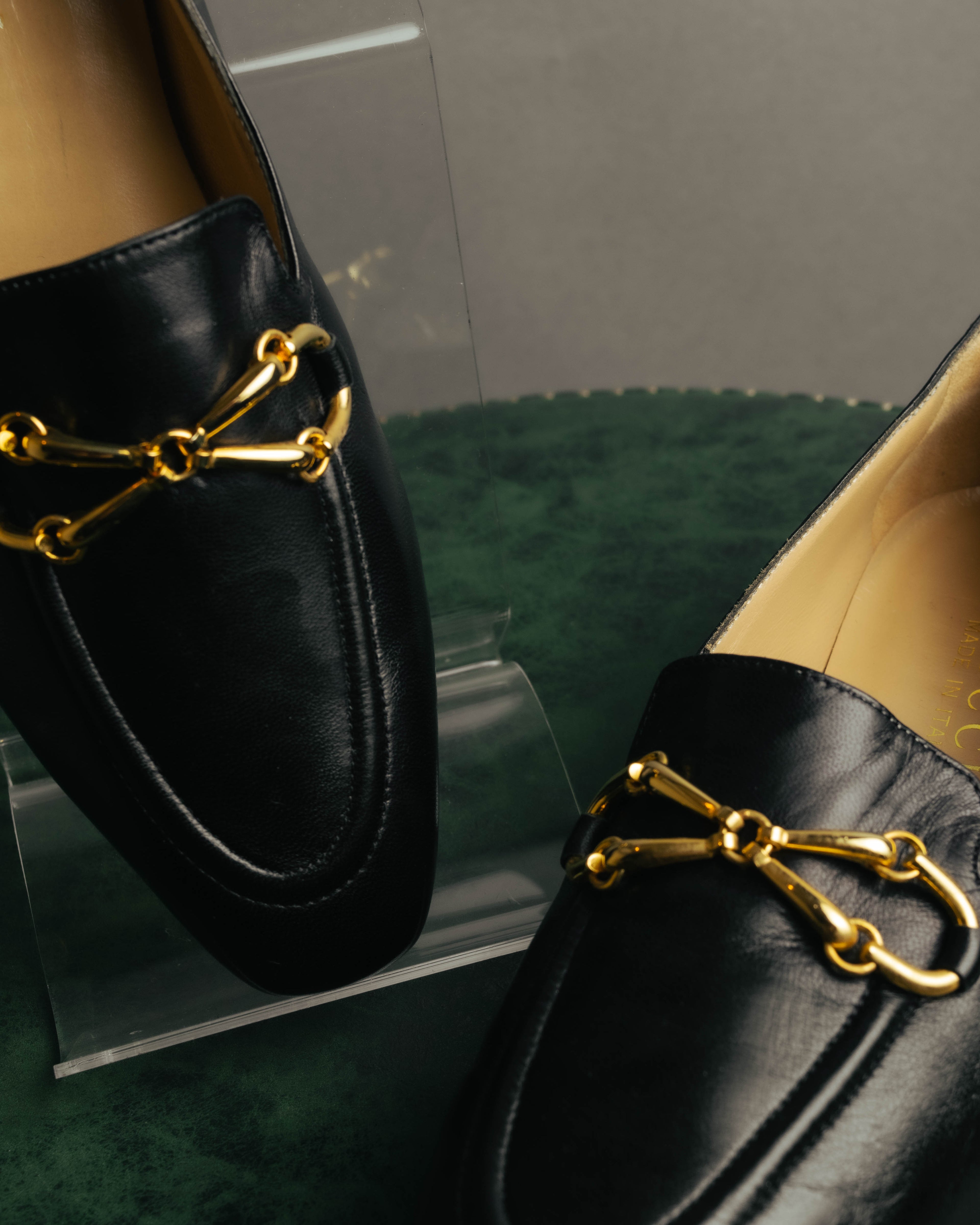 "GUCCI" 90's-00's Classic leather horsebit loafer pumps