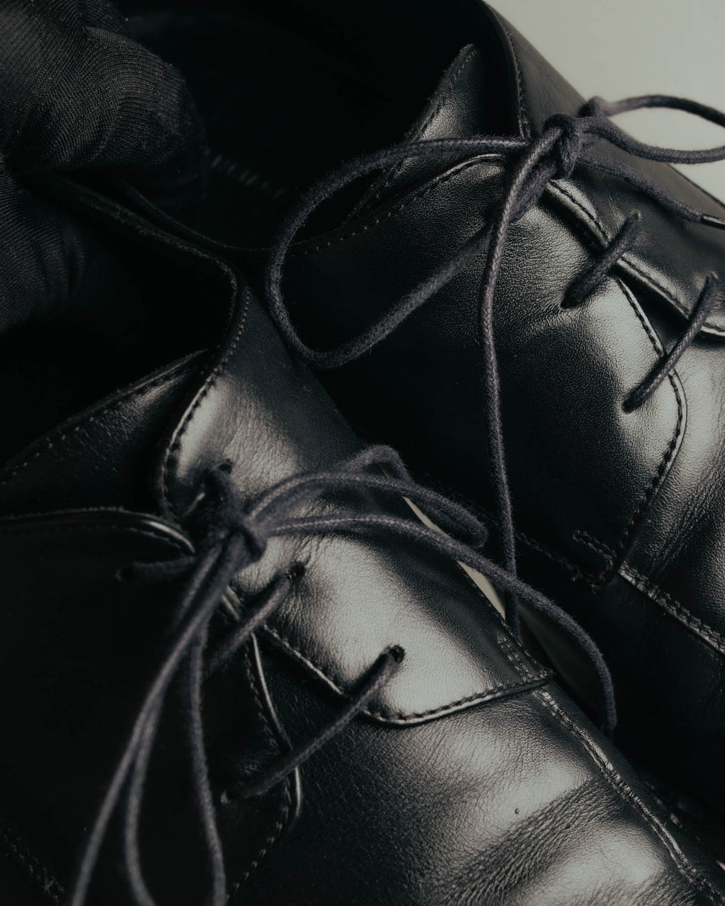 "BALENCIAGA" Sleek square toe leather derby shoes