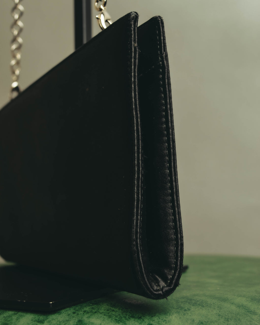 "Salvatore Ferragamo" 90's-00's Elegant gancini chain shoulder handbag