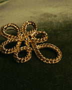 “Yves Saint Laurent” 90’s Gold rope motif flower brooch