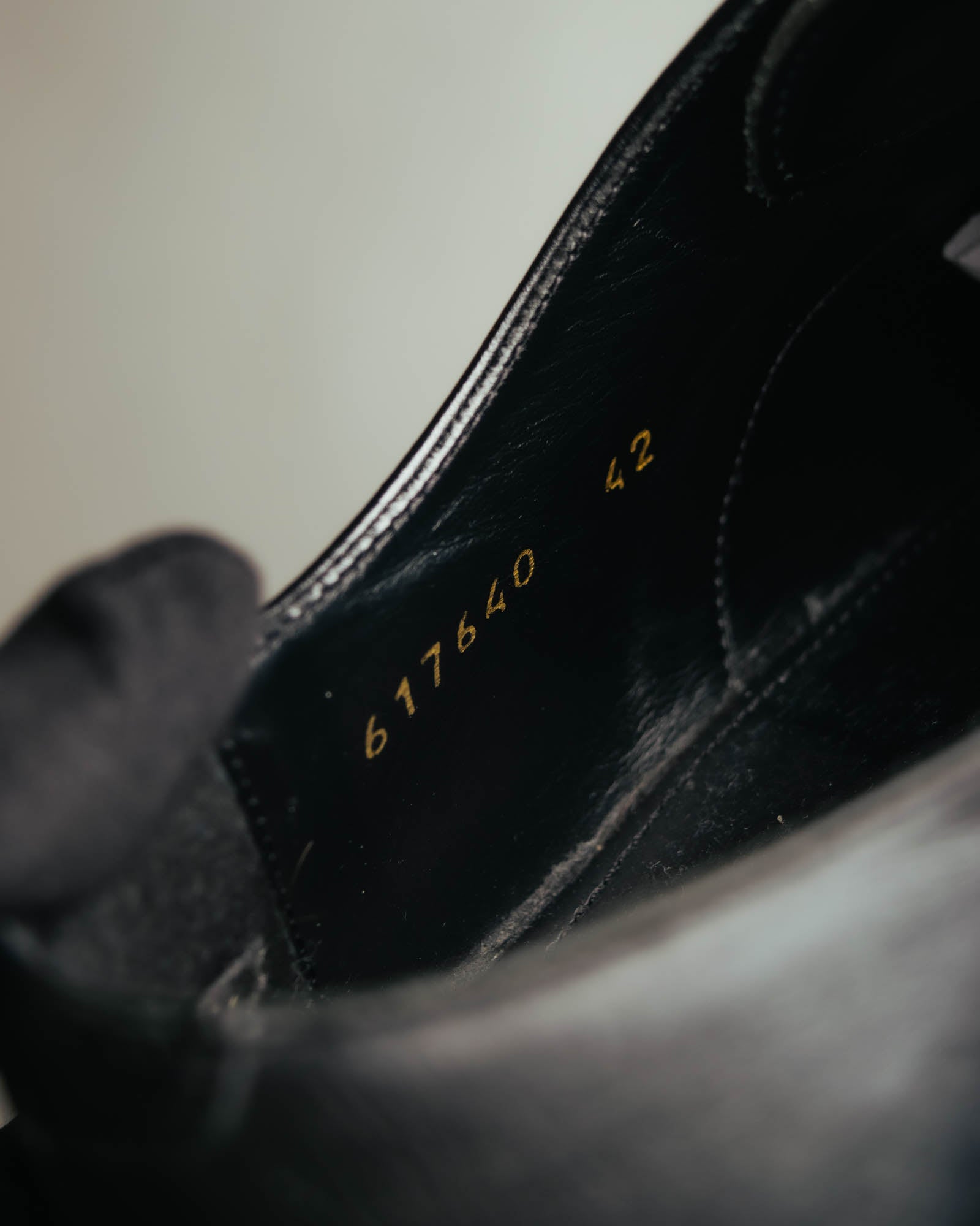 "BALENCIAGA" Sleek square toe leather derby shoes