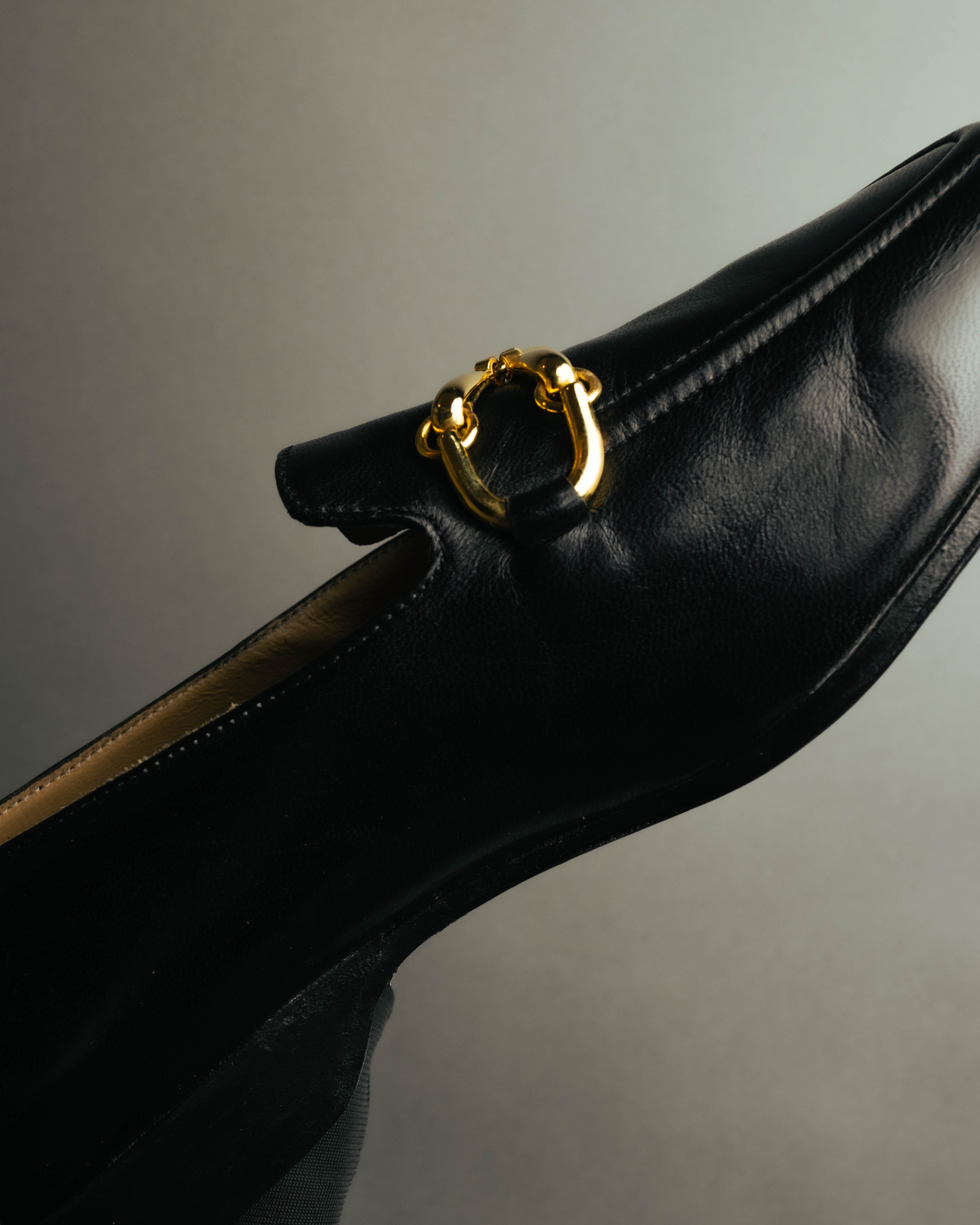 "GUCCI" 90's-00's Classic leather horsebit loafer pumps