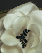 “CHANEL” 90’s-00’s White camellia fabric brooch