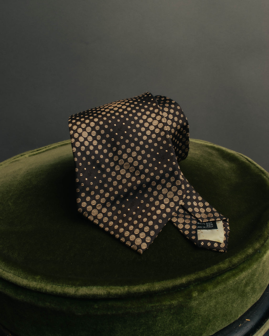 "GUCCI" 80's-early 90's Silk jacquard necktie