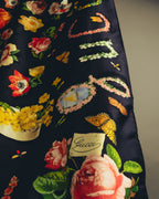"GUCCI" 70's-80's Botanical silk scarf
