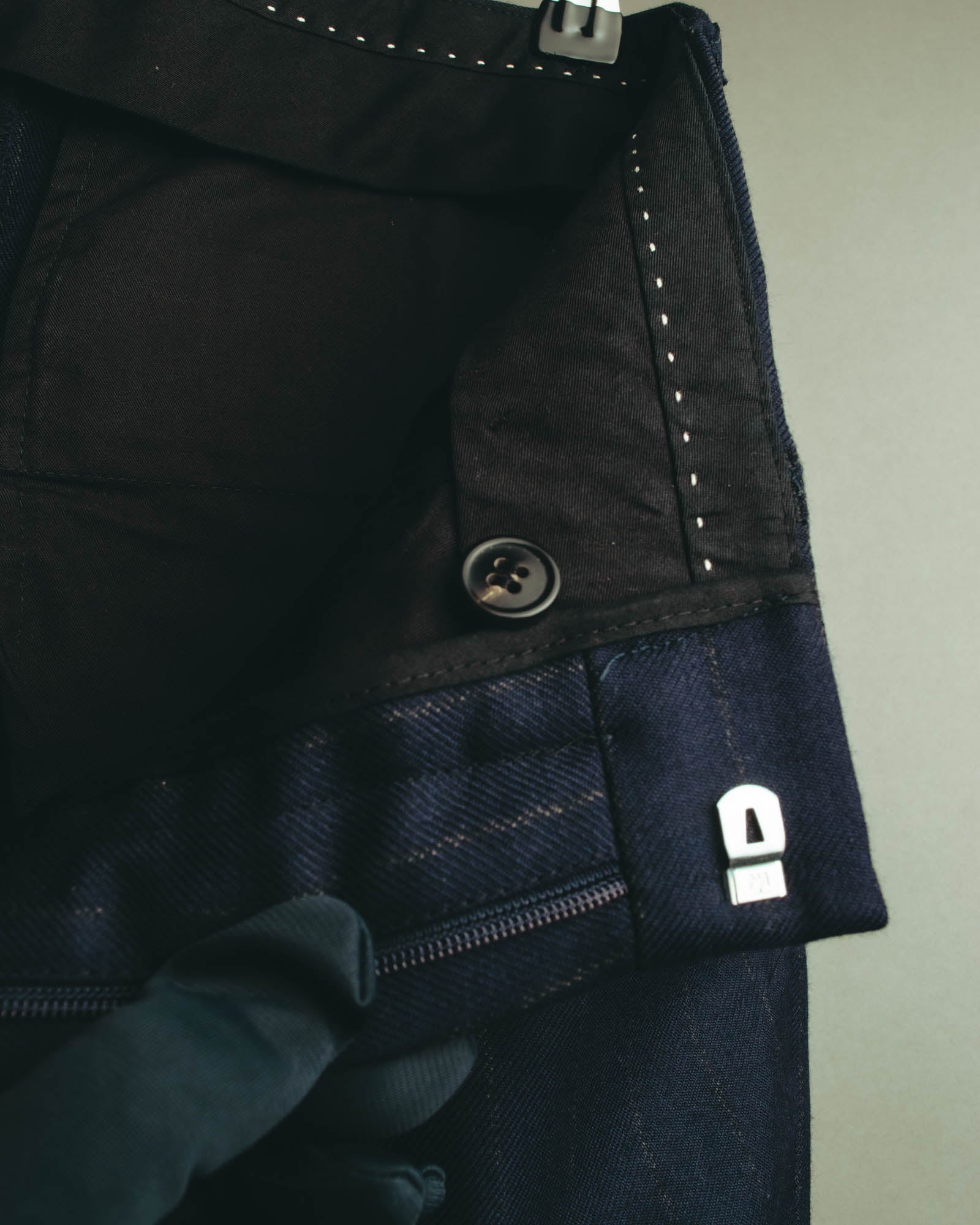 "DRIES VAN NOTEN" 22AW Tailored pinstripe wool trousers