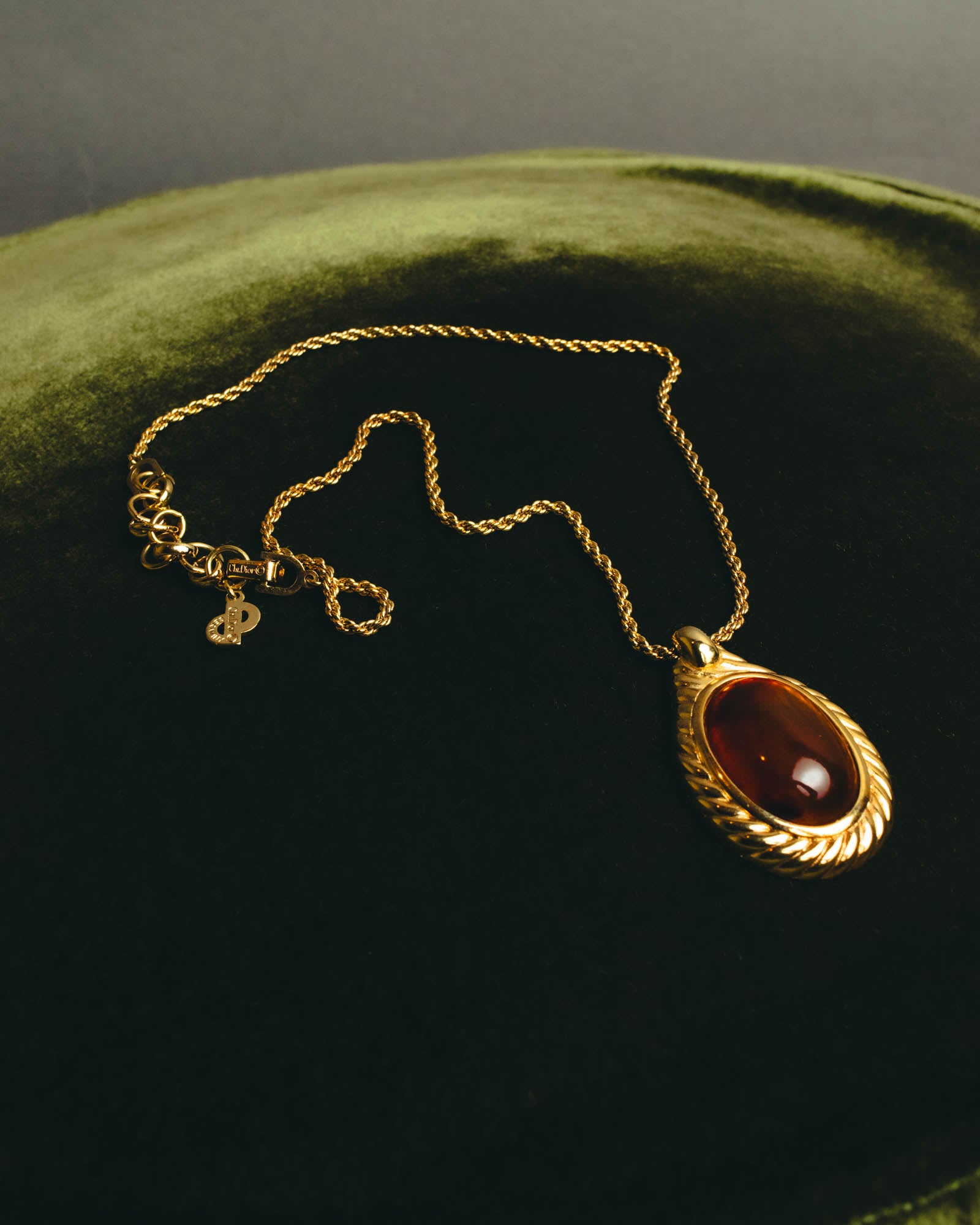 "Christian Dior" 80's-90's Amber cabochon pendant necklace
